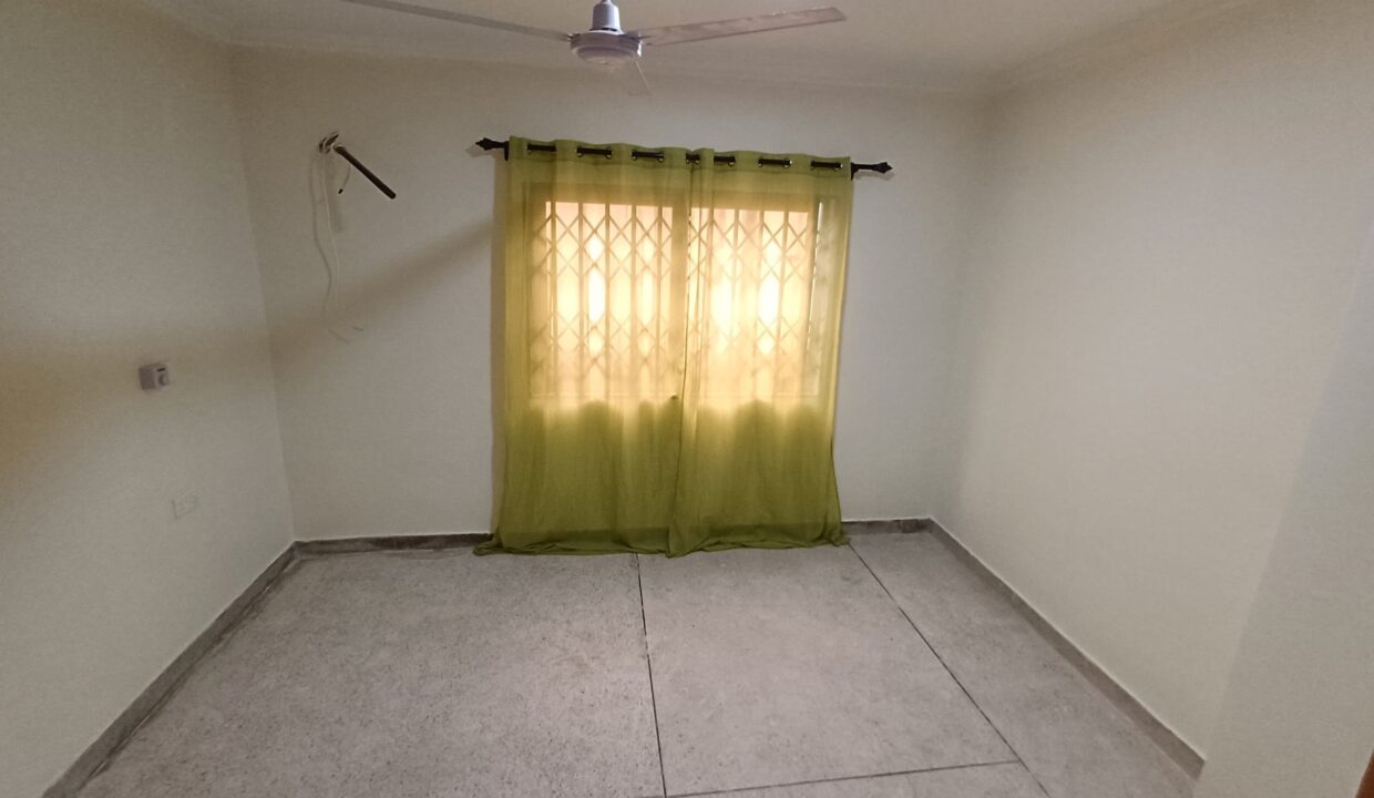 WhatsApp Image 2025-03-26 at 15.06.28 (2)