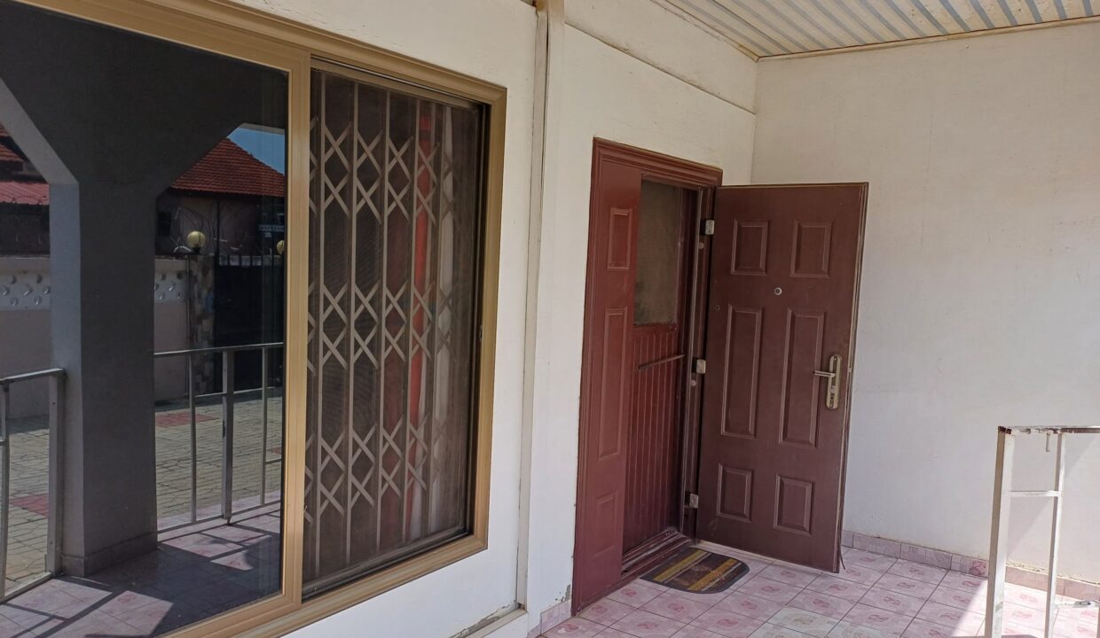 WhatsApp Image 2025-04-11 at 12.54.19 (1)