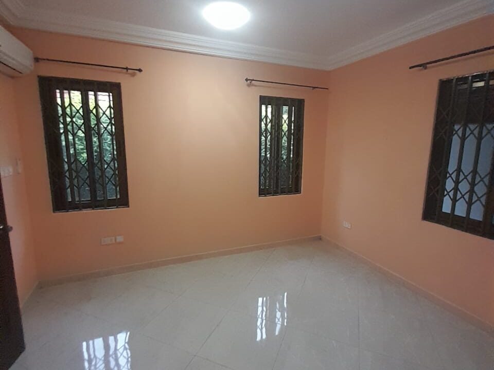 WhatsApp Image 2025-05-29 at 17.46.46