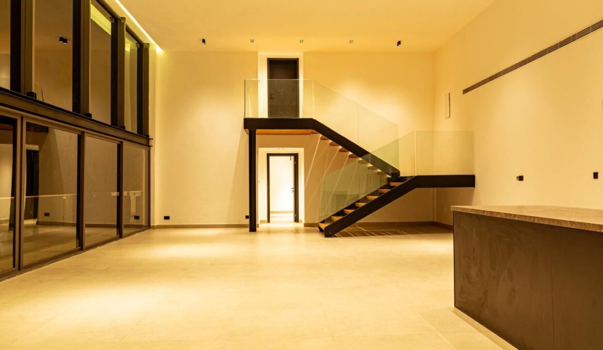 WhatsApp Image 2025-11-14 at 12.08.25