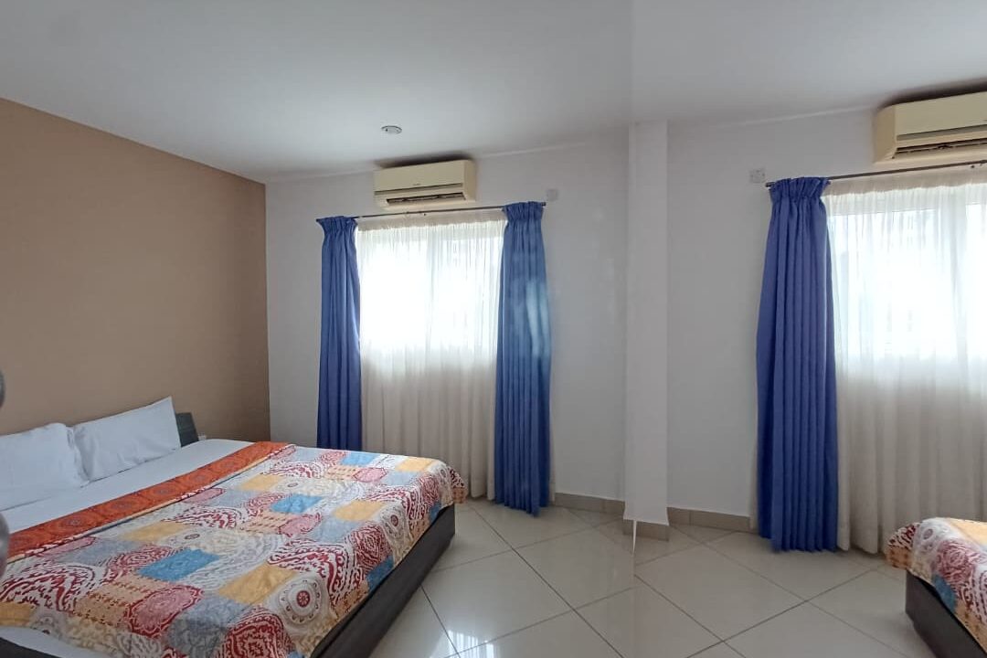 WhatsApp Image 2025-11-24 at 11.44.46