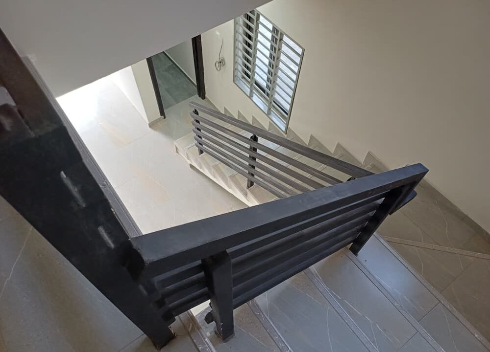 WhatsApp Image 2025-12-04 at 16.45.22