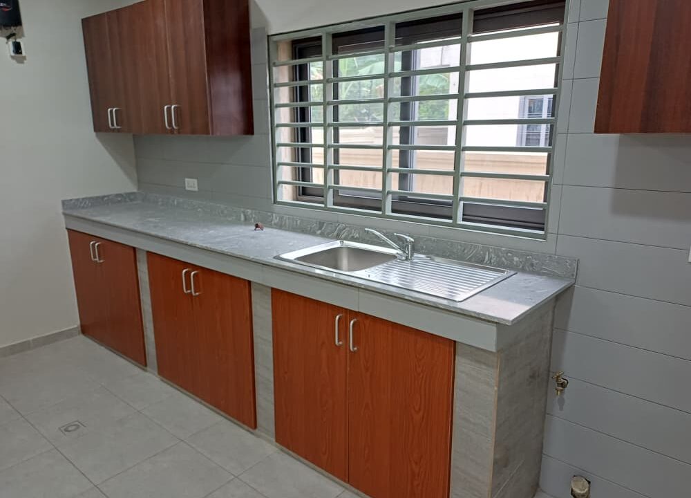 WhatsApp Image 2025-12-04 at 16.45.39