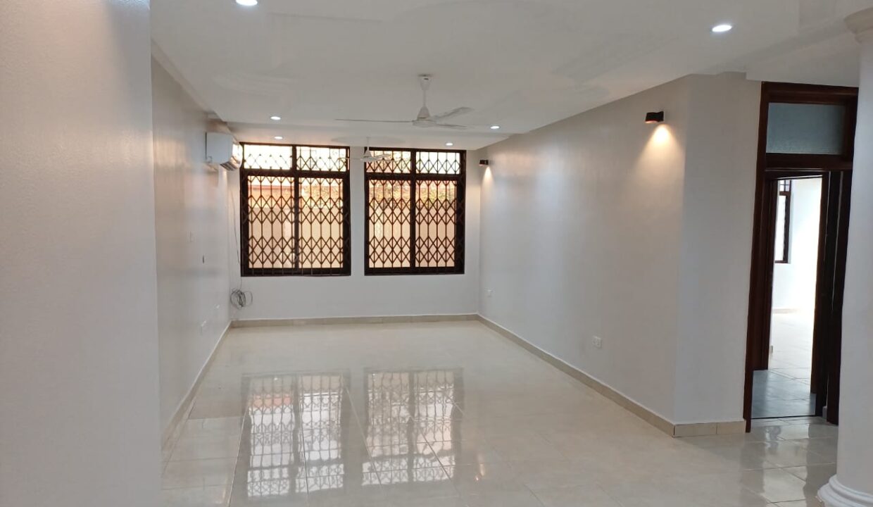 WhatsApp Image 2026-01-05 at 16.51.00