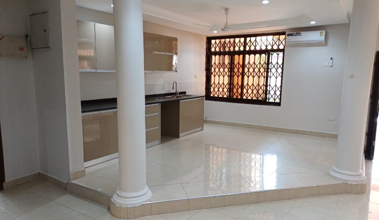 WhatsApp Image 2026-01-05 at 16.51.01 (1)