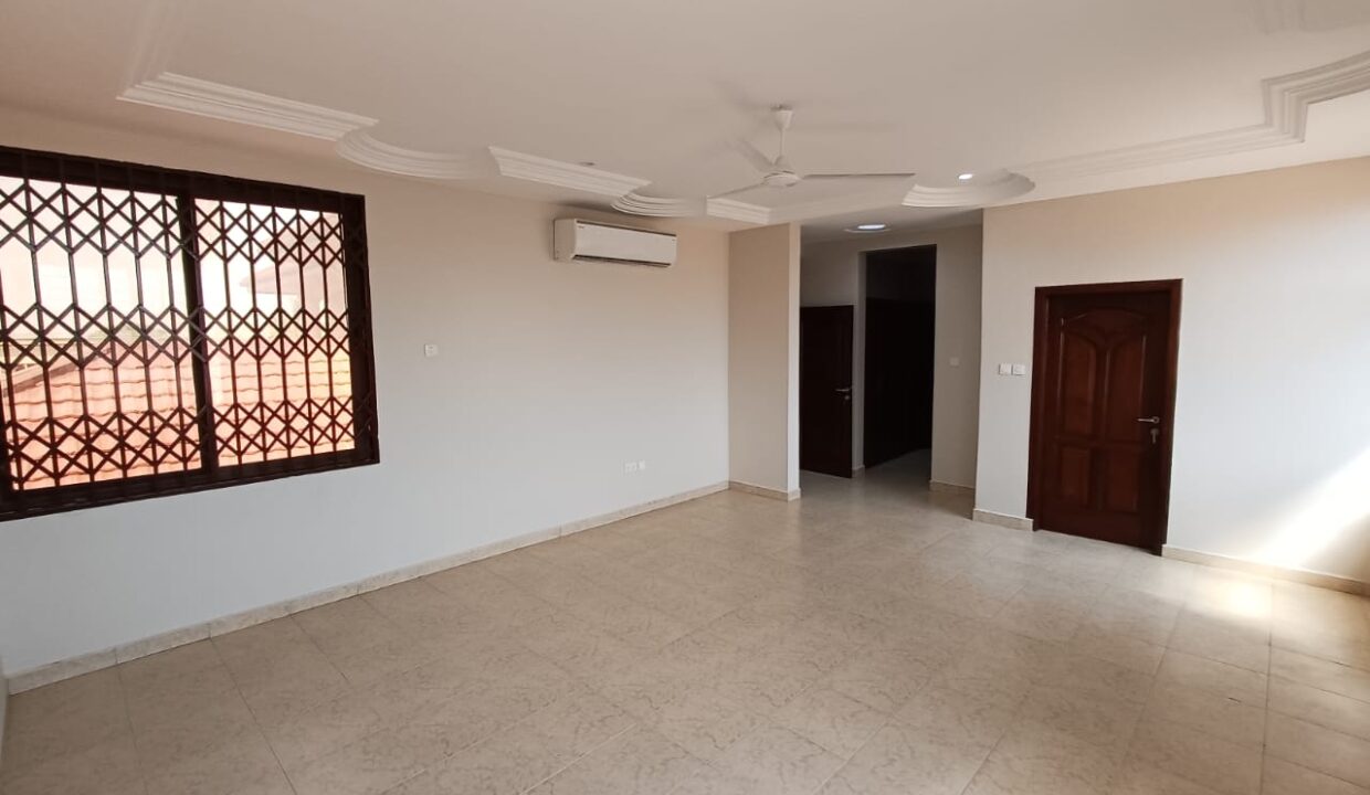 WhatsApp Image 2026-01-05 at 17.06.31 (2)