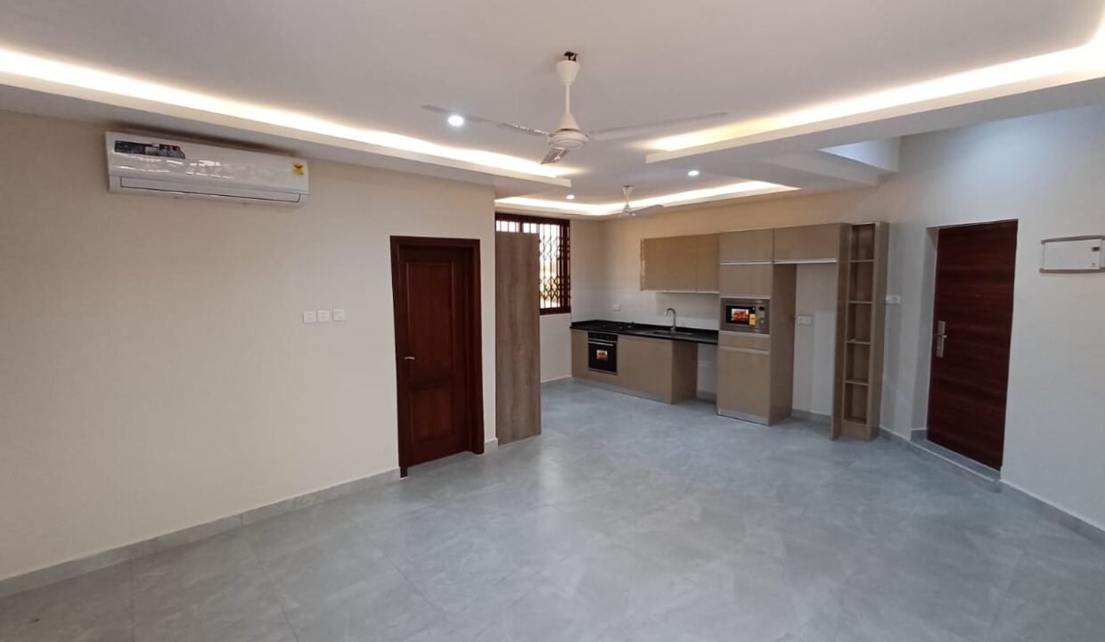 WhatsApp Image 2026-01-05 at 17.07.04 (2)