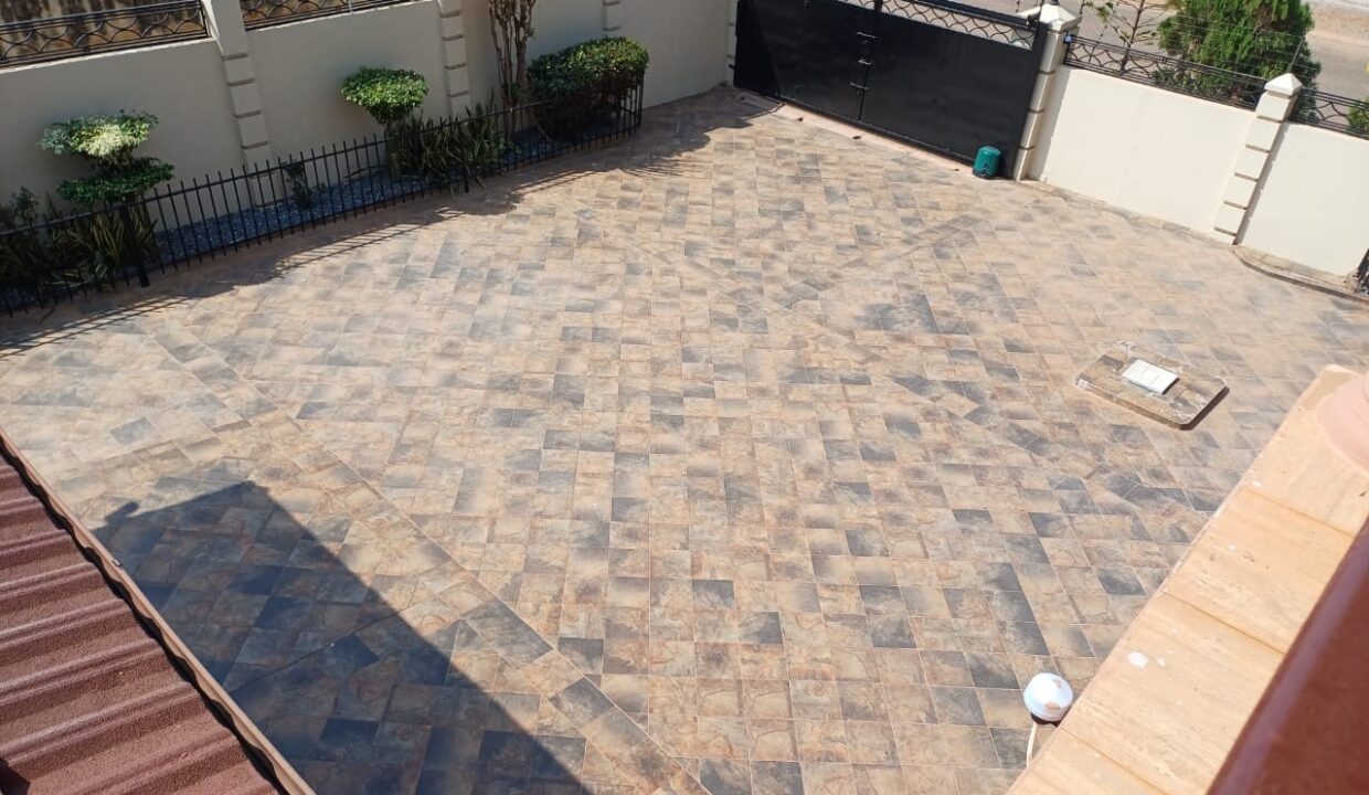 WhatsApp Image 2026-01-05 at 17.07.37 (1)