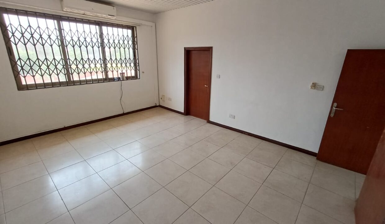 WhatsApp Image 2026-01-08 at 13.46.07 (1)