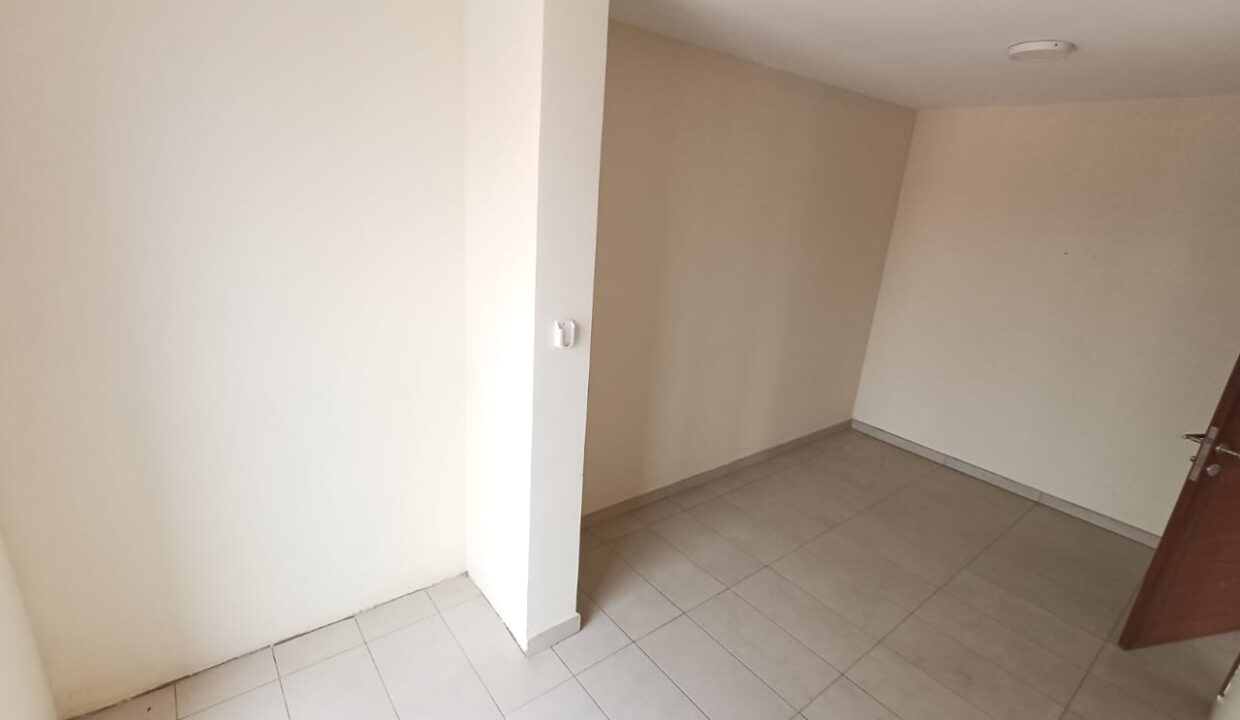 WhatsApp Image 2026-01-14 at 14.48.04 (1)