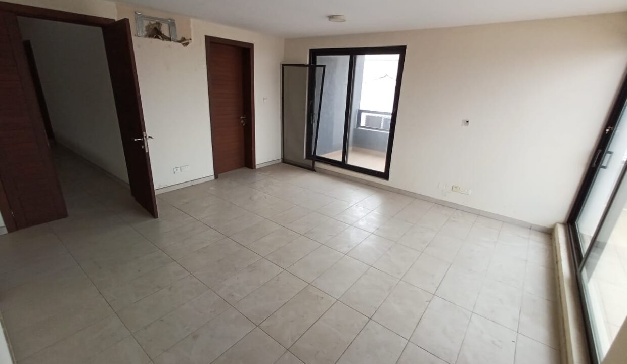 WhatsApp Image 2026-01-14 at 14.48.05