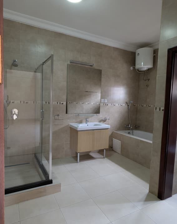 WhatsApp Image 2026-02-18 at 15.02.04